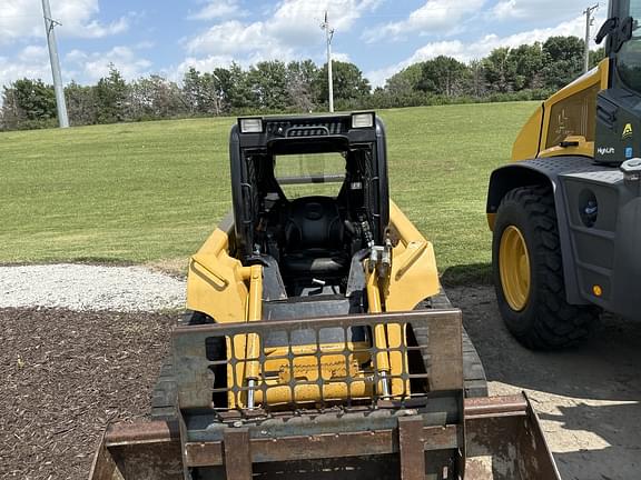 Image of John Deere CT322 equipment image 1