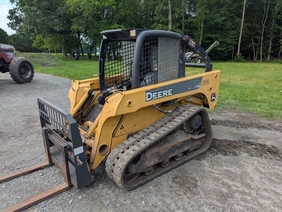 2006 John Deere CT322 Equipment Image0