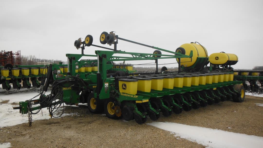 Image of John Deere DB66 Primary image