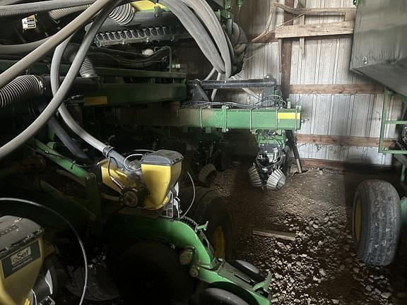 Image of John Deere DB80 equipment image 3