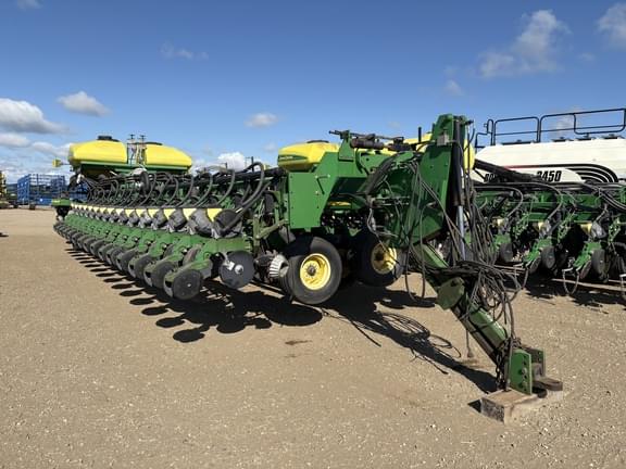 Image of John Deere DB90 Primary image