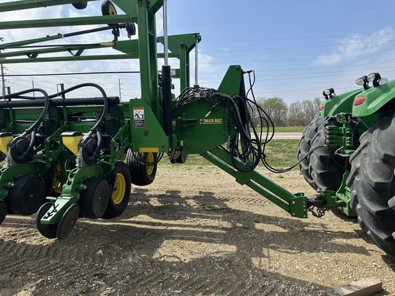 Image of John Deere DB90 equipment image 2