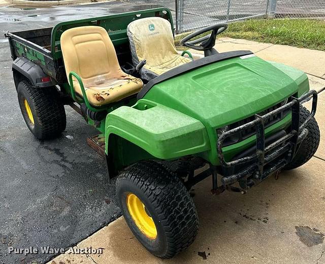 Image of John Deere Gator equipment image 2