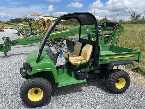 2006 John Deere Gator HPX Equipment Image0