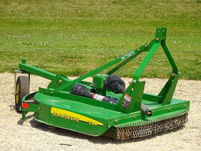 Image of John Deere LX4 equipment image 2