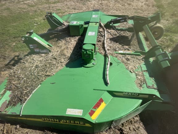 Image of John Deere MX10 equipment image 2