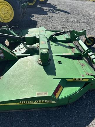 Image of John Deere MX10 equipment image 1