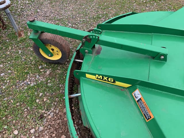 Image of John Deere MX6 equipment image 3