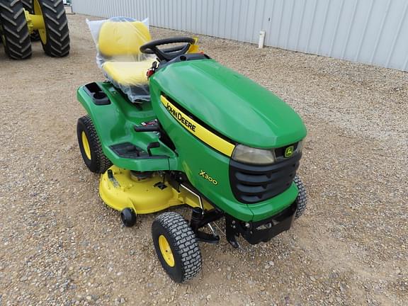 Image of John Deere X300 equipment image 1