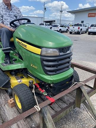 Image of John Deere X300 Primary image