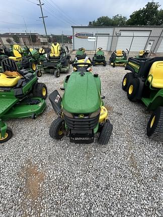 Image of John Deere X300 equipment image 3