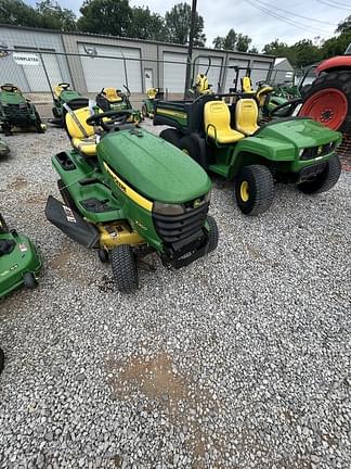 Image of John Deere X300 equipment image 4