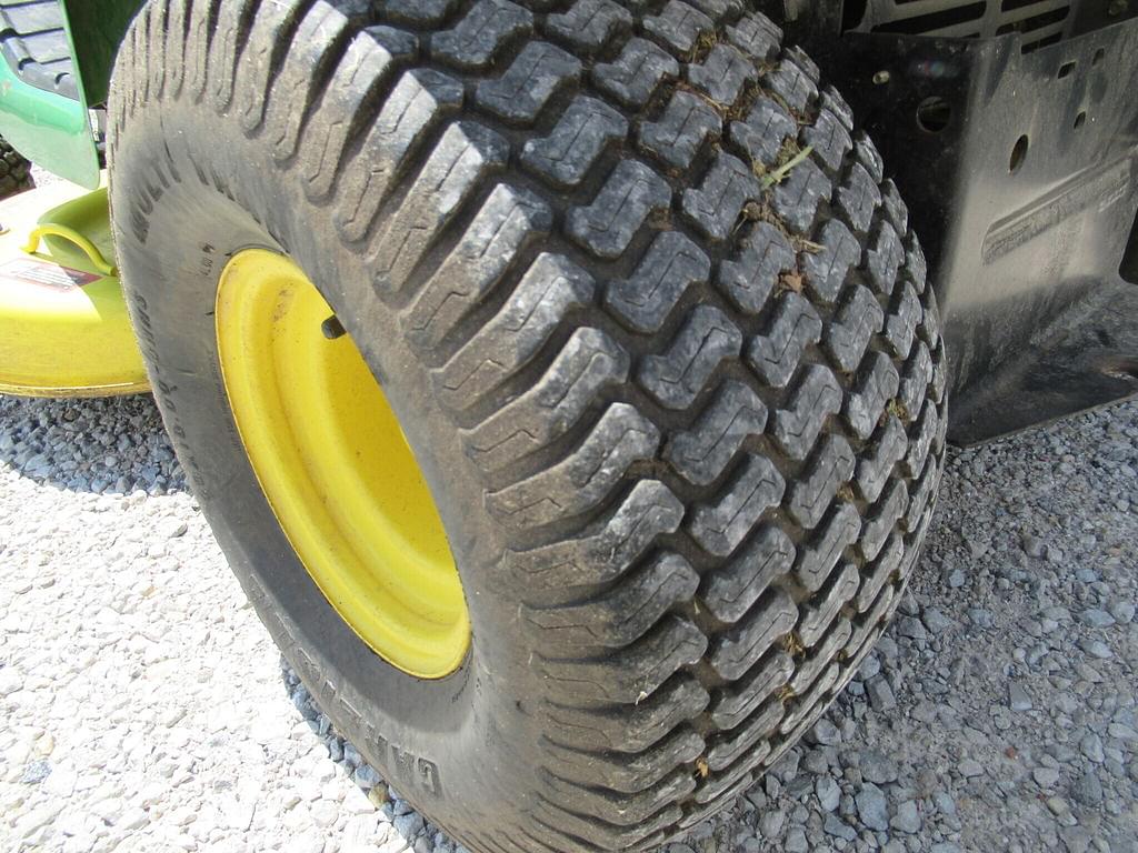 Image of John Deere X300 Primary image