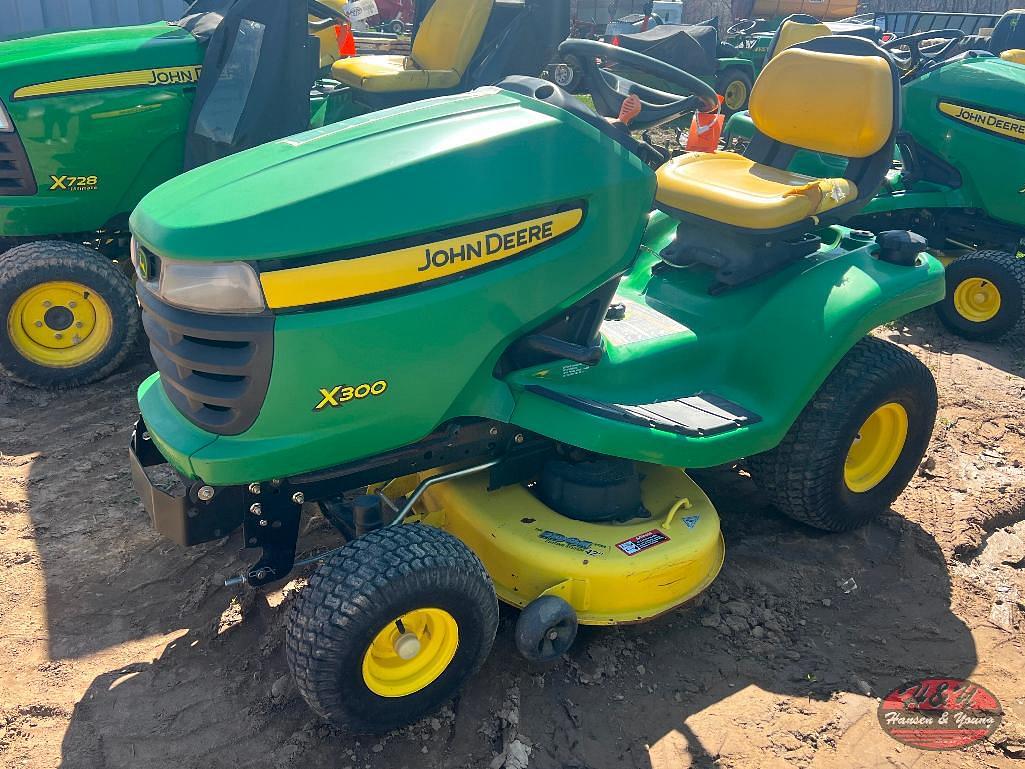 Image of John Deere X300 Primary image