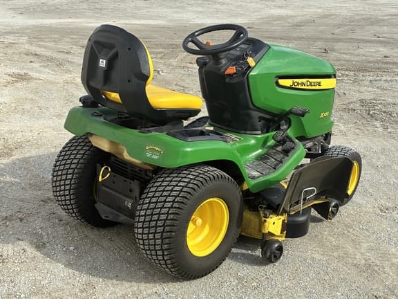 Image of John Deere X320 equipment image 2