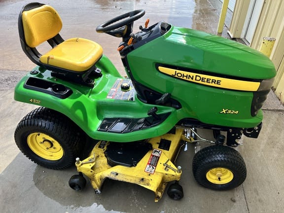 Main image John Deere X324