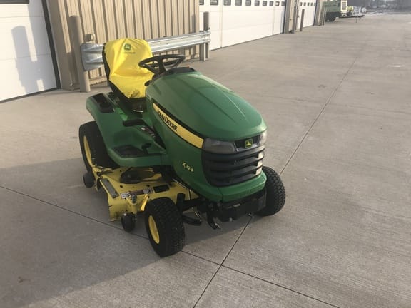 Main image John Deere X324