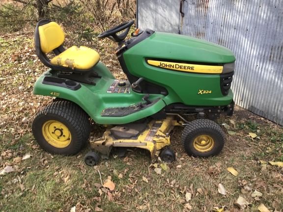 Main image John Deere X324