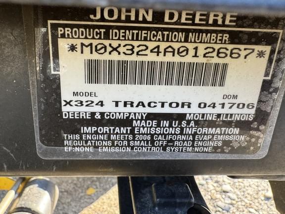 Image of John Deere X324 equipment image 4