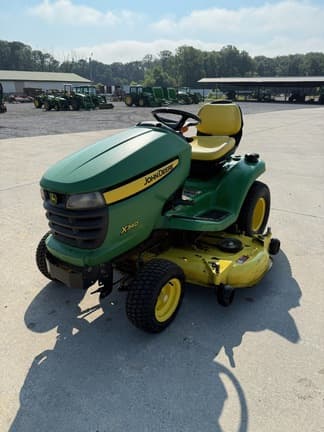 Image of John Deere X340 equipment image 1