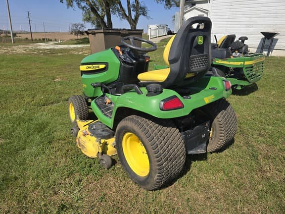 Image of John Deere X500 equipment image 1