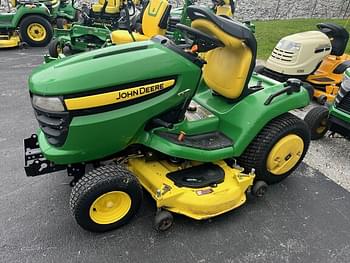 2006 John Deere X500 Equipment Image0