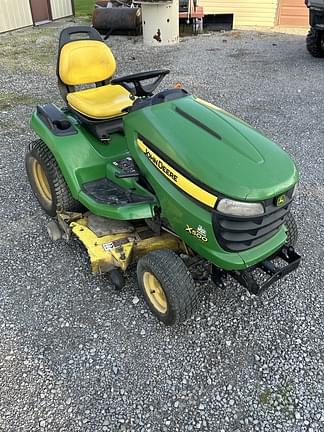 Image of John Deere X500 equipment image 1