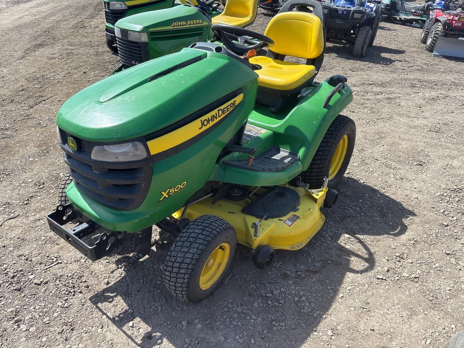 2006 John Deere X500 Equipment Image0