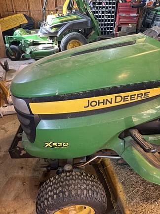 Image of John Deere X520 equipment image 2