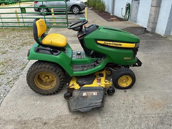 Image of John Deere X520 equipment image 4