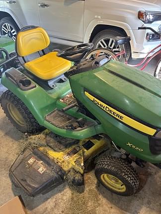 Image of John Deere X520 Primary image