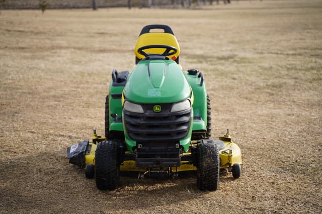 Image of John Deere X540 equipment image 1