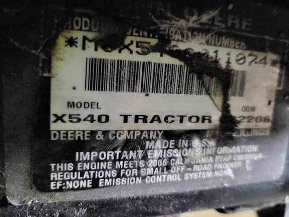 Image of John Deere X540 equipment image 4
