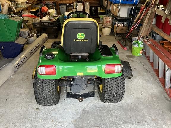 Image of John Deere X720 equipment image 2