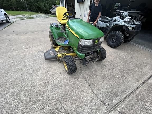 Image of John Deere X720 Primary image