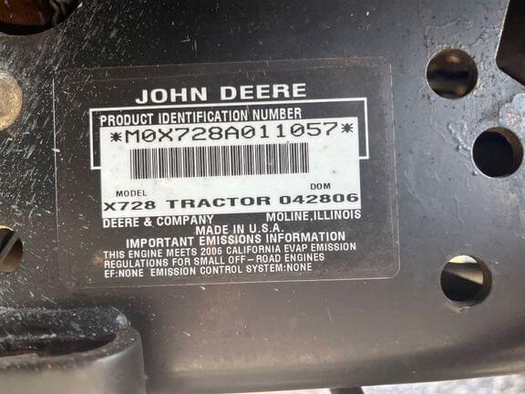 Image of John Deere X728 equipment image 4