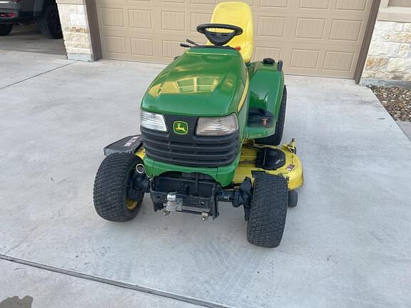 Image of John Deere X728 equipment image 3