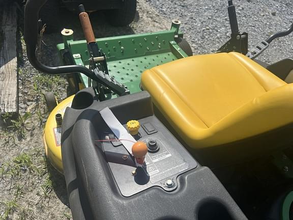 Image of John Deere Z225 equipment image 3