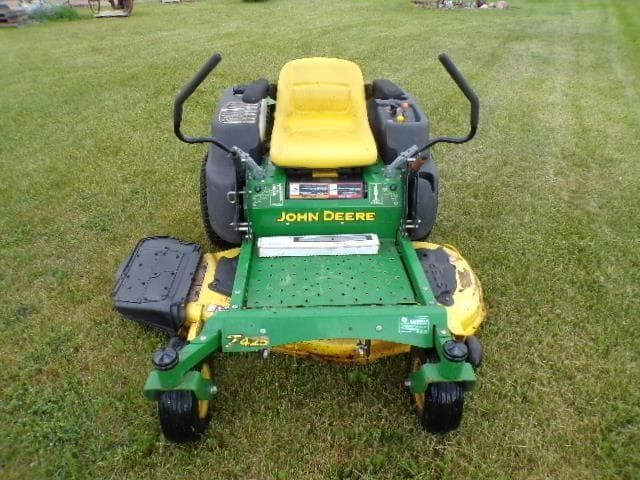 Image of John Deere Z425 equipment image 1