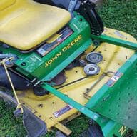 Image of John Deere Z425 equipment image 1
