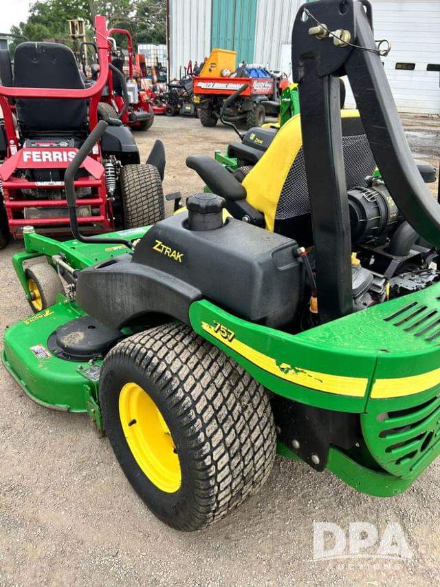 Image of John Deere 757 equipment image 3