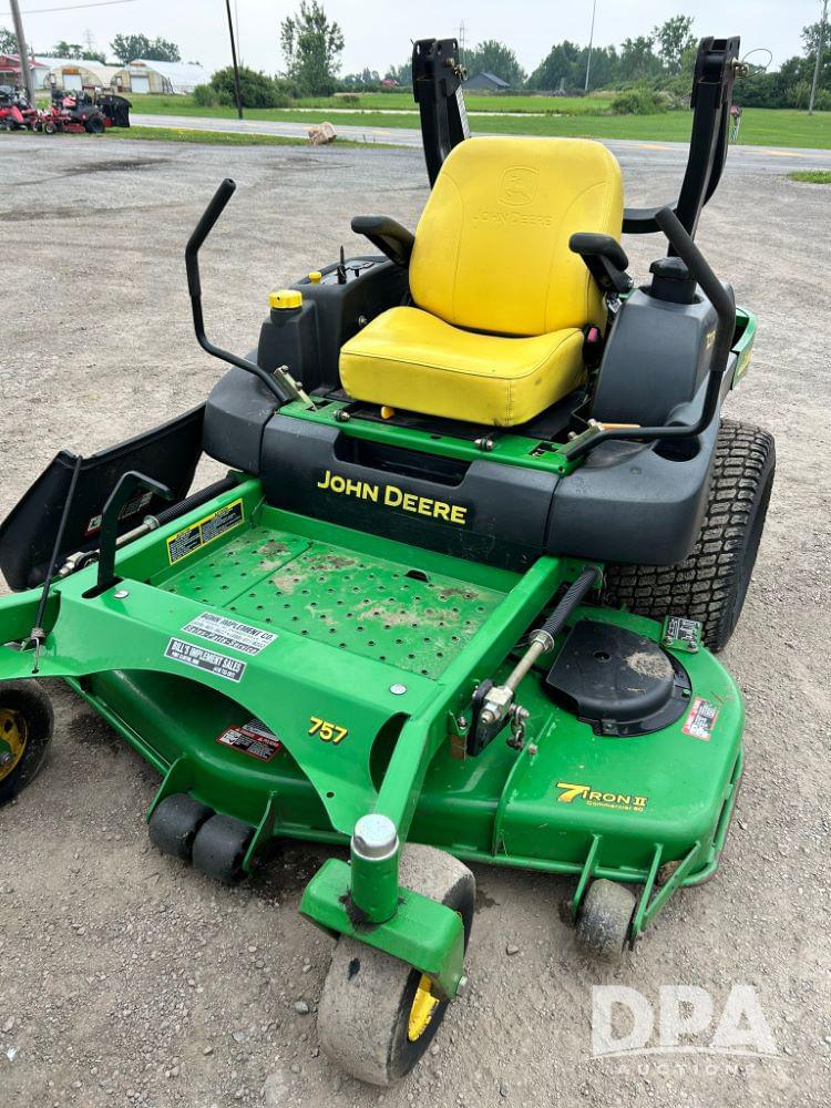 Image of John Deere 757 Primary image