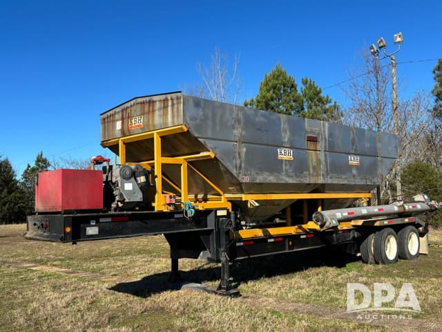 Image of KBH Fertilizer Chassis equipment image 1