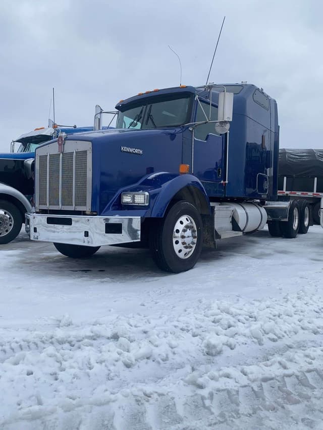 Image of Kenworth T800 equipment image 2