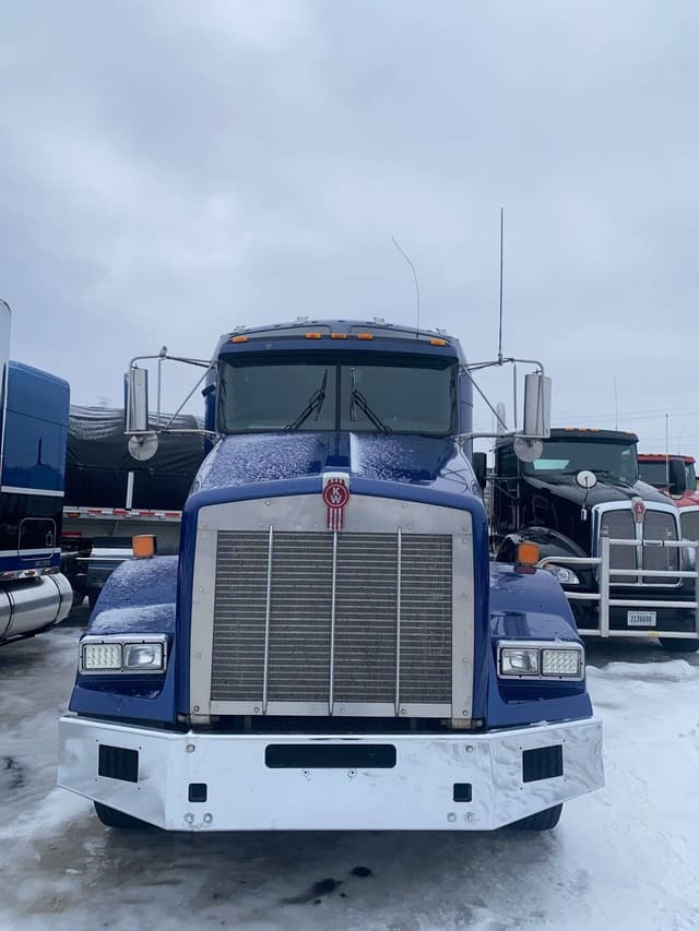 Image of Kenworth T800 equipment image 3