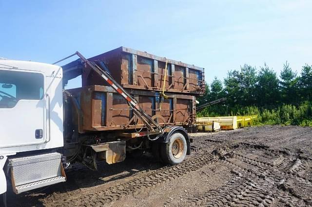 Image of Kenworth T300 equipment image 4