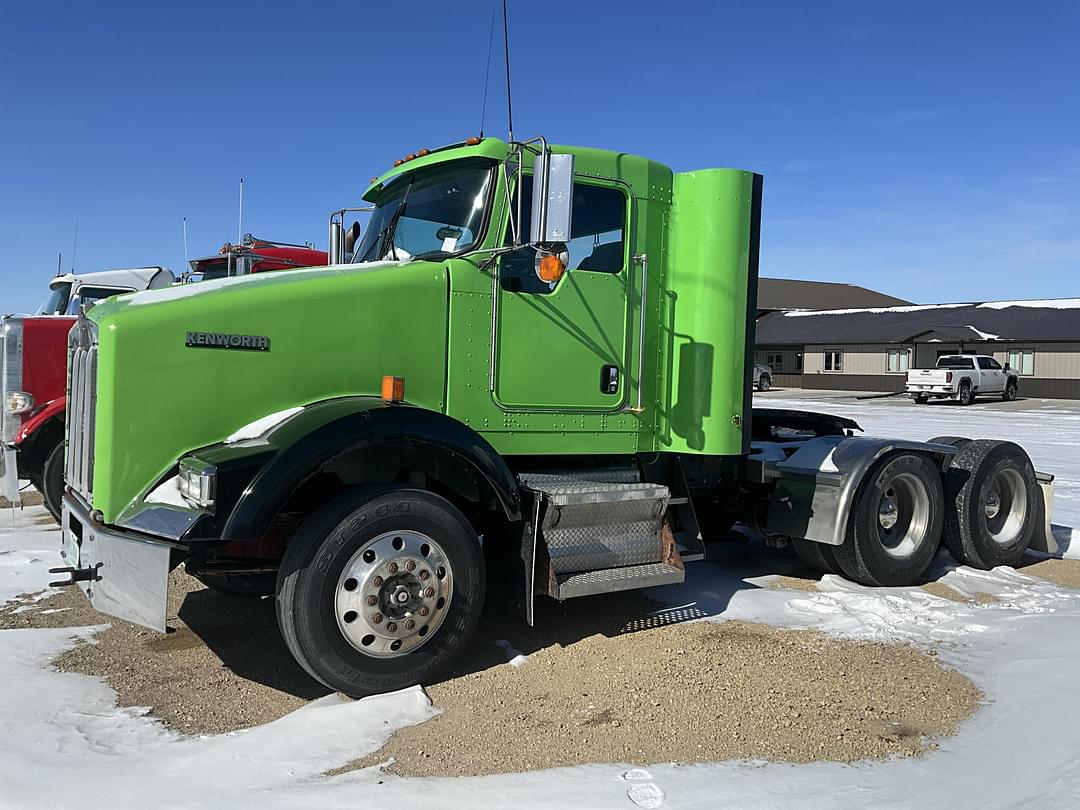 Image of Kenworth T800 Primary image