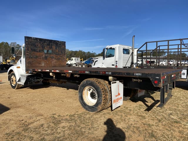 Image of Kenworth T-300 equipment image 1