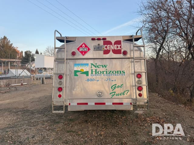 Image of Kenworth T300 equipment image 4