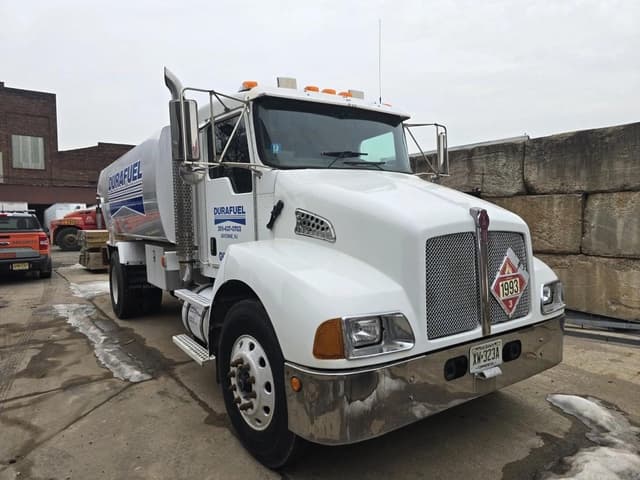 Image of Kenworth T300 equipment image 1